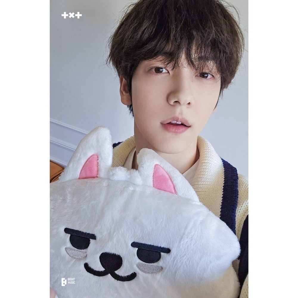 【TXT角巴兔 勇猛抱枕+坐姿娃娃+娃包+零錢包 送秀彬演唱會星星】大抱枕靠枕 枕頭 小檔官娃 永萌玩偶棒球原皮站姿彩皮-細節圖2