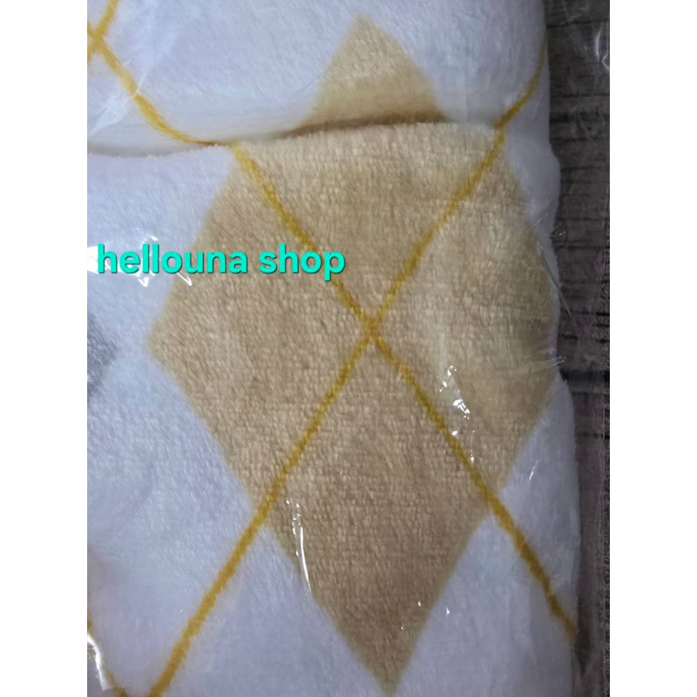 【法蘭絨毯 格菱橘 送小禮】中美晶股東紀念品 菱格紋 小毯子 冷氣毯 蓋毯 保暖毯 絨毛毯 薄毯 柔軟好摸 汽車用小被子-細節圖8