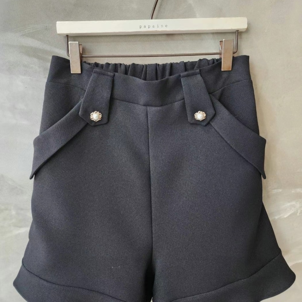 正韓 腰耳釦飾短褲 韓國連線 韓國代購 韓國空運2-75439-細節圖3