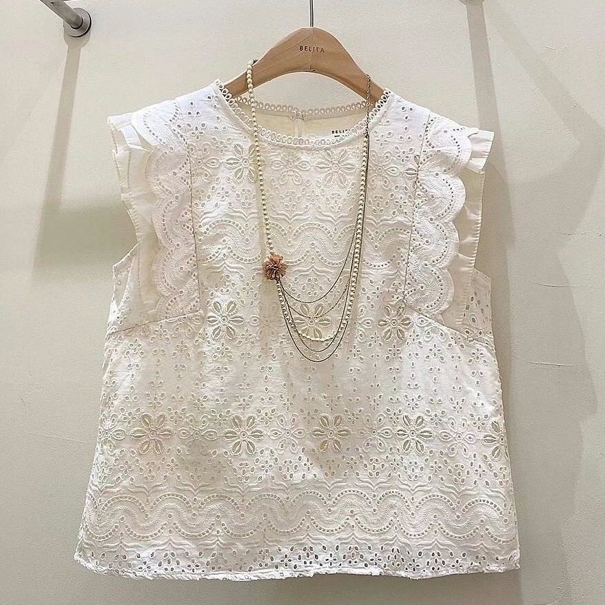 正韓 袖荷蕾絲布上衣 韓國連線 韓國代購 韓國空運3-15331-細節圖2