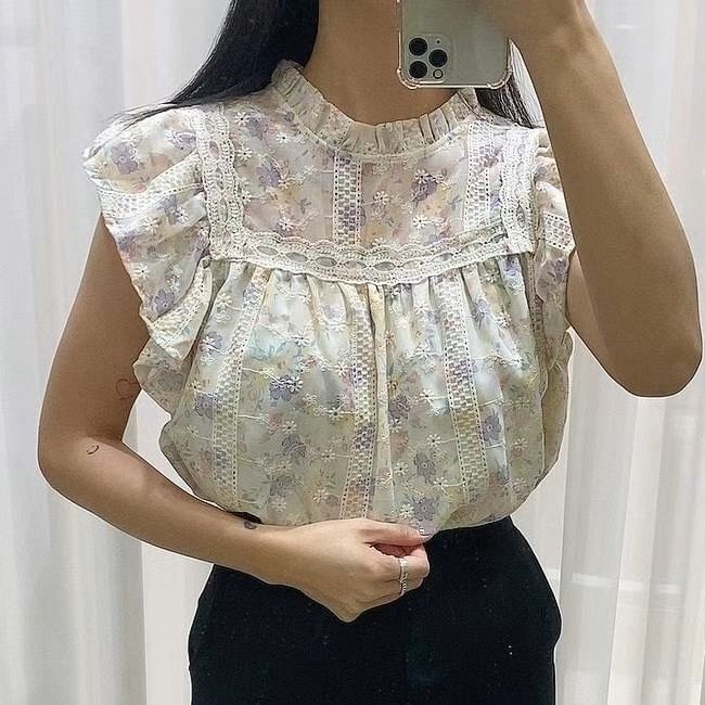 正韓 袖荷蕾絲布上衣 韓國連線 韓國代購 韓國空運3-15331-細節圖6