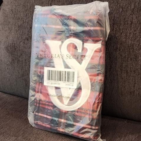 ‹正版› 維密格紋托特包Victorias Secret Plaid Tote#26546108 美國購入現貨在台-細節圖8