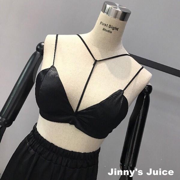 現貨❤️性感胸前T字線緞面內衣 小可愛 性感肩帶 時尚 交叉 歐美時髦美背掛脖Bra-細節圖5