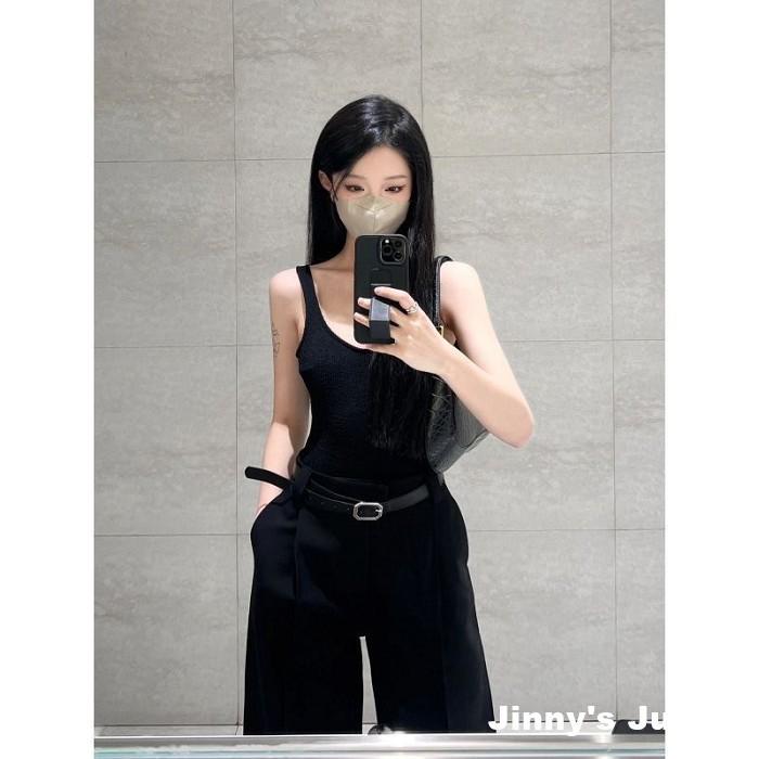 現貨 美式吊帶露背胸墊背心 附胸墊 胸墊背心 連身背心 連體背心 開高衩背心 美式背心 連褲背心 露背背心 連身上衣-細節圖4