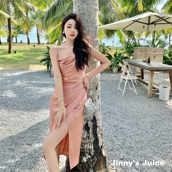 現貨❤️法式緞面洋裝 氣質洋裝 派對洋裝 落領洋裝 不規則洋裝 開衩洋裝 法式洋裝 登記結婚洋裝 緞面洋裝 正式洋裝-細節圖2