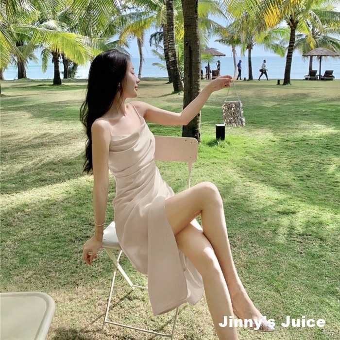 現貨❤️法式緞面洋裝 氣質洋裝 派對洋裝 落領洋裝 不規則洋裝 開衩洋裝 法式洋裝 登記結婚洋裝 緞面洋裝 正式洋裝-細節圖7