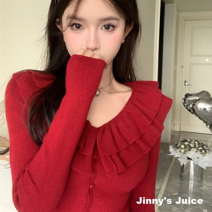 現貨 荷葉邊針織上衣 黑色上衣 紅色上衣 排釦上衣 一字領上衣 荷葉邊上衣 針織上衣 秋冬上衣 百搭上衣 氣質上衣-細節圖4