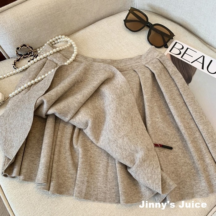 現貨 miu風 抽繩短裙 秋冬款針織百褶短裙 秋冬短裙 針織短裙 百褶短裙 百折短裙 百摺裙 高腰裙 A字裙 百褶裙-細節圖2