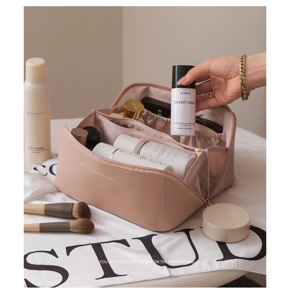 【台灣現貨】化妝包女大容量便攜ins高級感網紅2023新款旅行化妝品洗漱收納袋 收納包收納袋化妝包大容量包-細節圖4