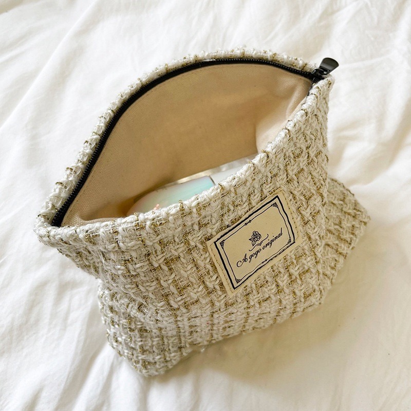 【台灣現貨】小香風化妝包手拿便攜保養品收納包袋大容量ins高顏值便攜手拿包 時尚寶寶手冊收納包 時尚藥品收納包-細節圖6