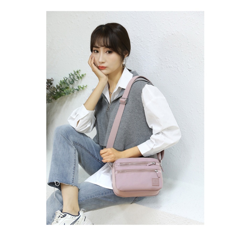 No.R780 素色簡約百搭休閒防水尼龍包斜背包側背包手提包小包包389249-細節圖8