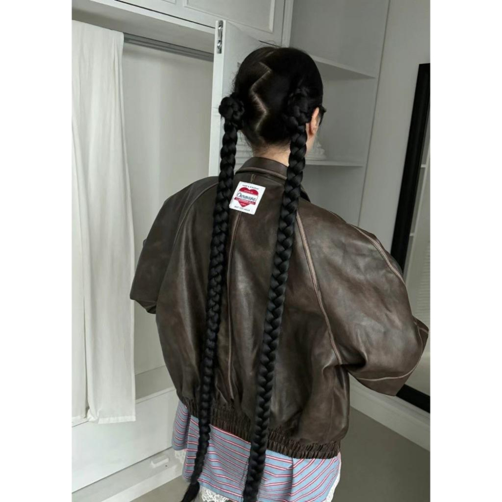 《HSS 韓國代購》正韓 🇰🇷 東大門 後車標復古風滾邊皮革外套-細節圖6