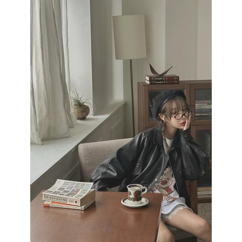 《HSS 韓國代購》正韓 🇰🇷 東大門 後車標復古風滾邊皮革外套-細節圖7