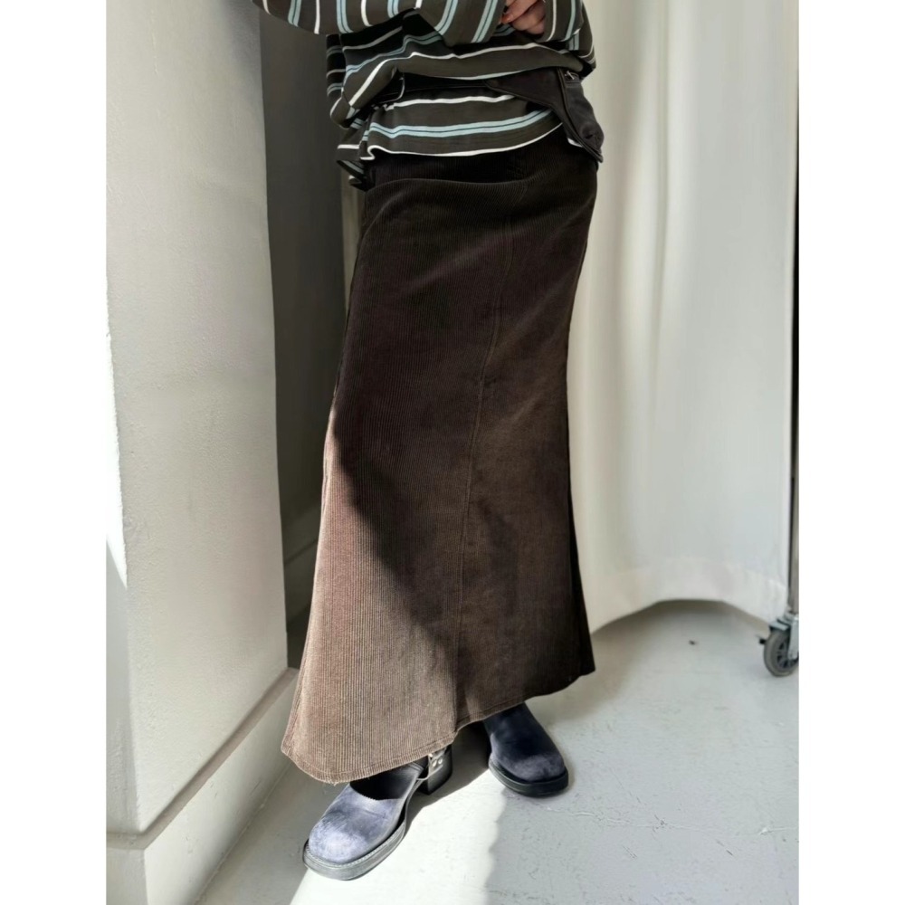 《HSS 韓國代購》正韓 🇰🇷 東大門 顯瘦極美燈芯絨魚尾裙-細節圖4