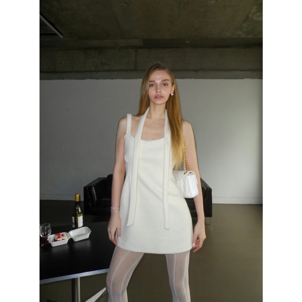 《HSS 韓國代購》正韓 🇰🇷 東大門 約會優雅❤️必備甜辣標配優雅ㄇ型領洋裝-細節圖5