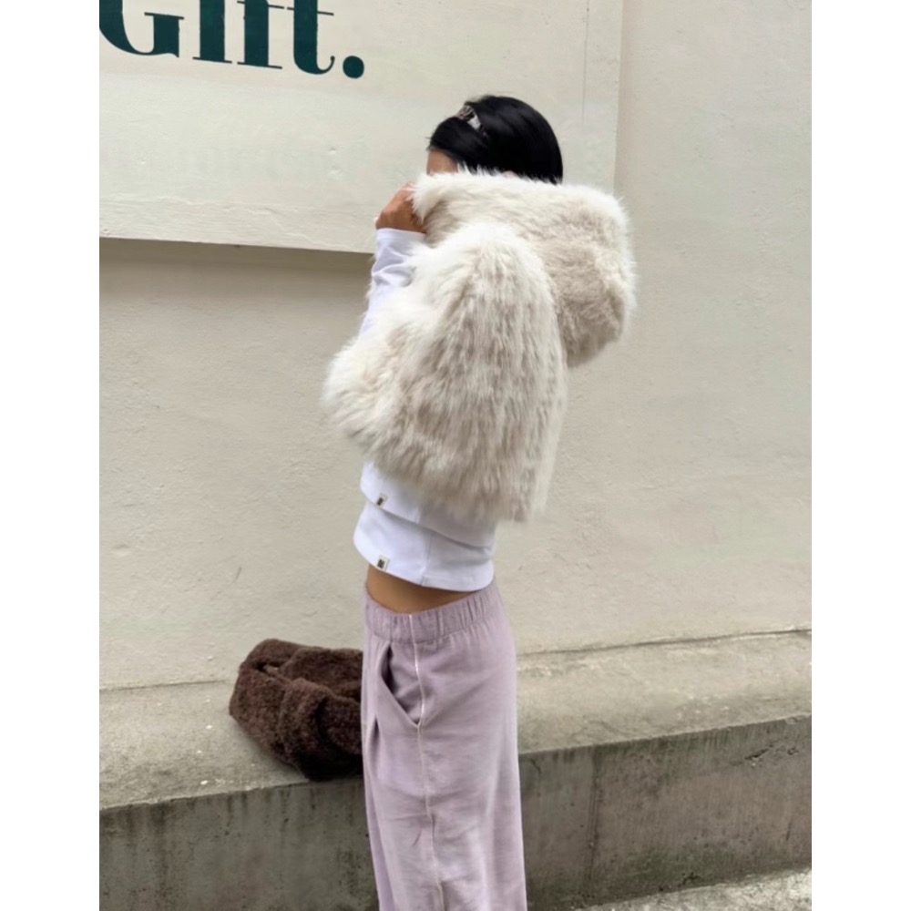 《HSS 韓國代購》正韓 🇰🇷 東大門  Maymay款 連帽兔毛皮草開扣短版罩衫-細節圖5