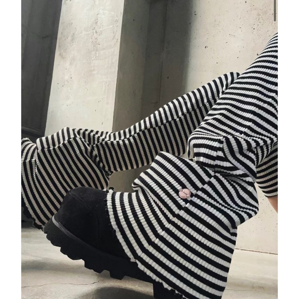 《HSS 韓國代購》正韓 🇰🇷 東大門  Y2K女孩今年必備❤️膝上襪套 條紋襪套-細節圖3