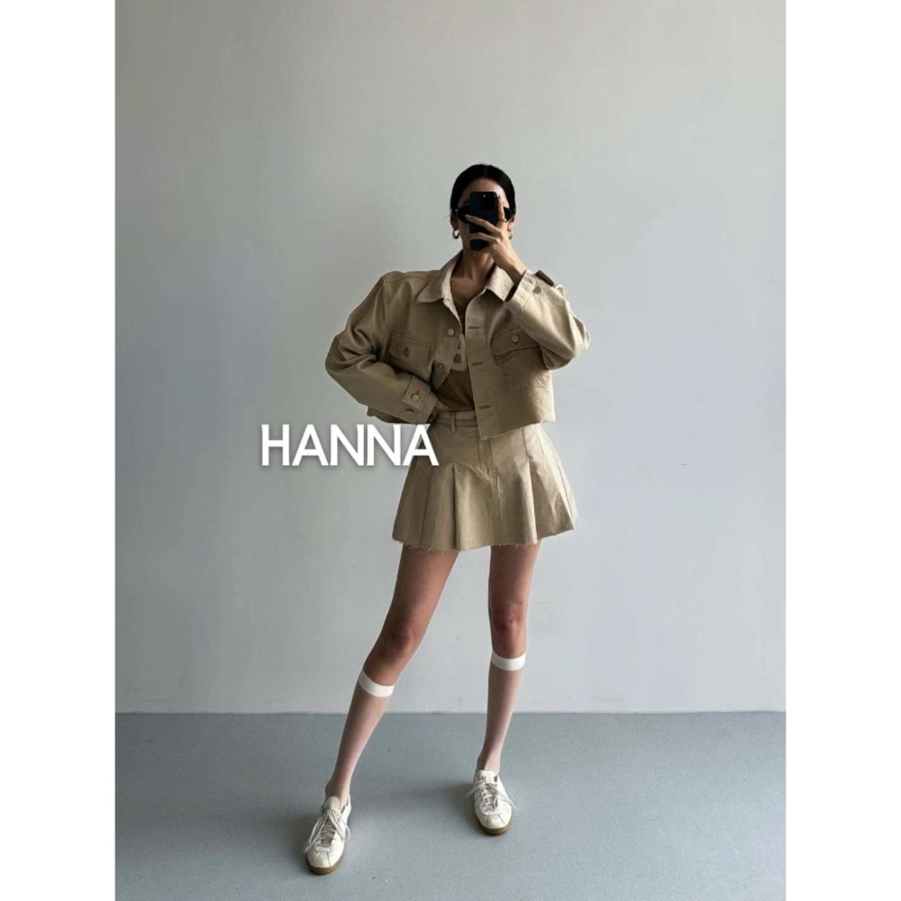 《HSS 韓國代購》正韓 🇰🇷 東大門 V領古著風數字線條復古運動針織衫/不收邊造形高腰百褶裙（安全褲）-細節圖6