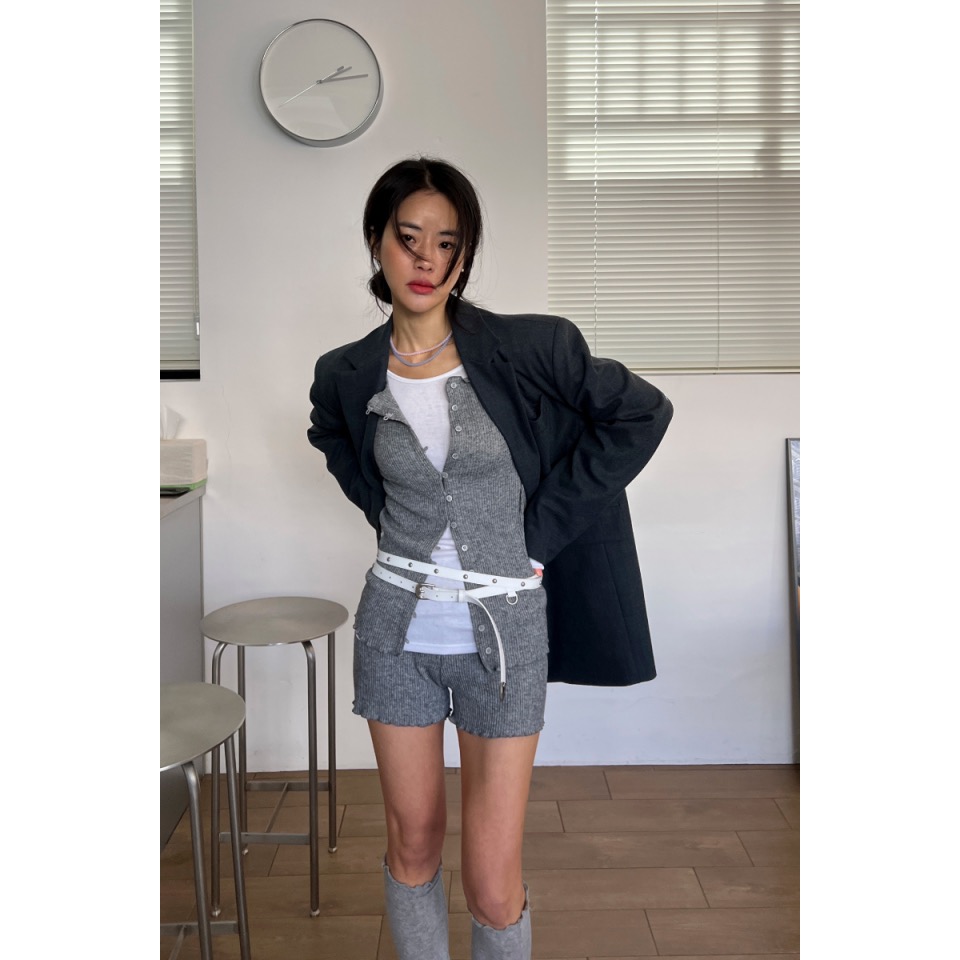 《HSS 韓國代購》正韓 🇰🇷 東大門  MayMay款 側腰鏤空純色長袖上衣-細節圖10