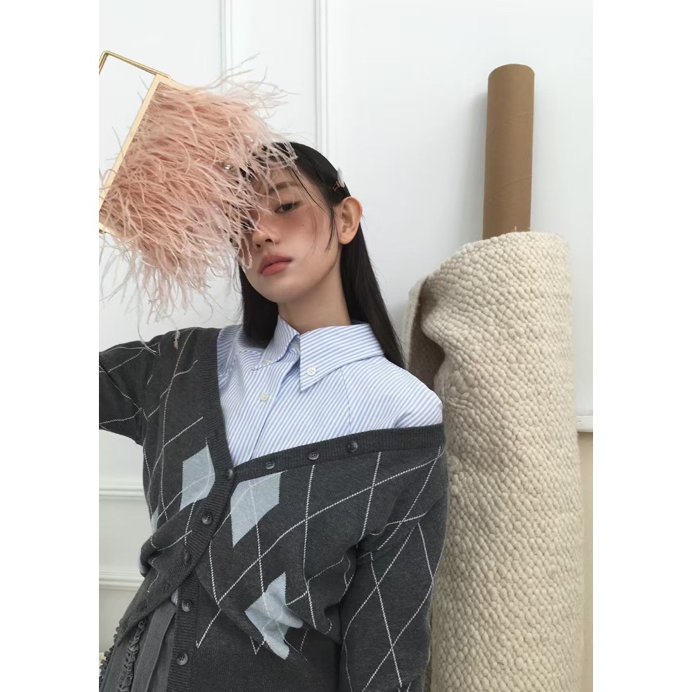 《HSS 韓國代購》正韓 🇰🇷 東大門   學院風針織露肩大V領開襟衫-規格圖9