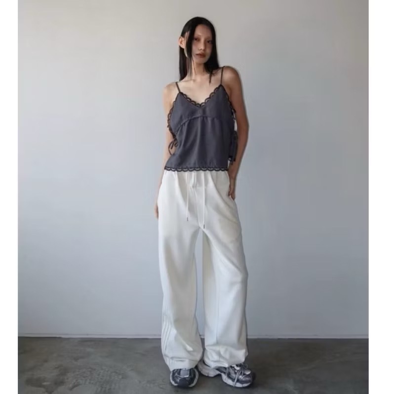 《HSS 韓國代購》正韓 🇰🇷 東大門  側白邊斜條設計耶修身下抽繩縮口休閒棉褲-細節圖6