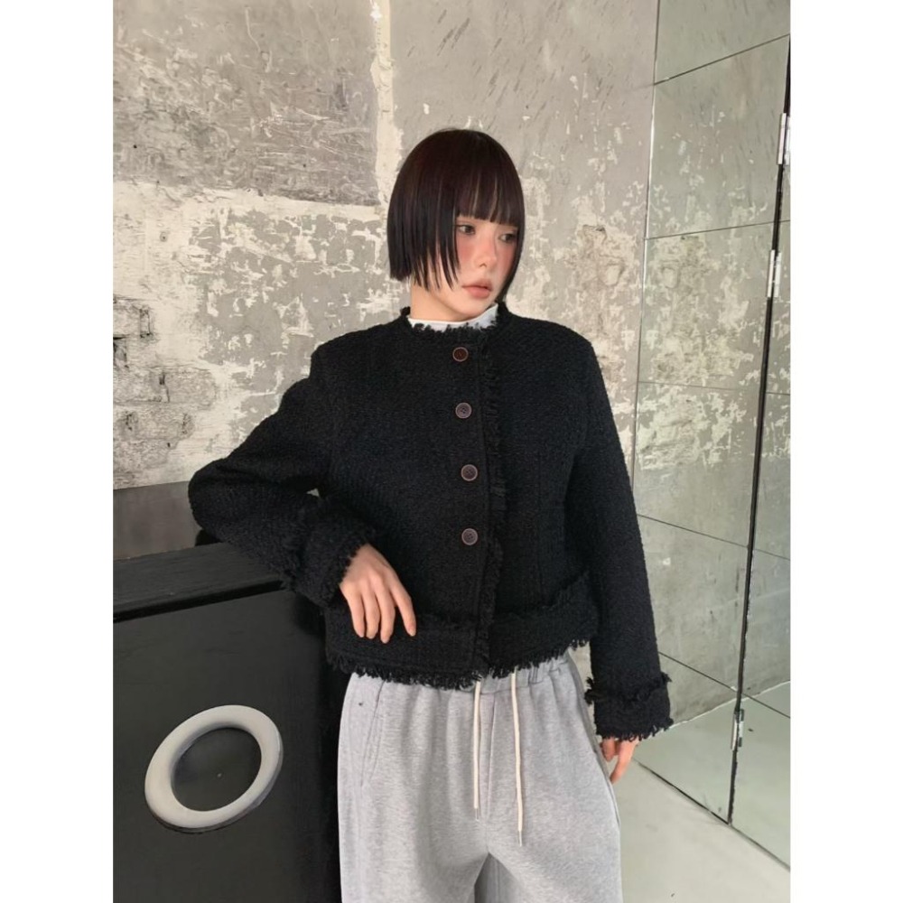 Twins 🇰🇷 韓國代購 東大門 正韓 早秋款 領口流蘇小香風外套-細節圖8