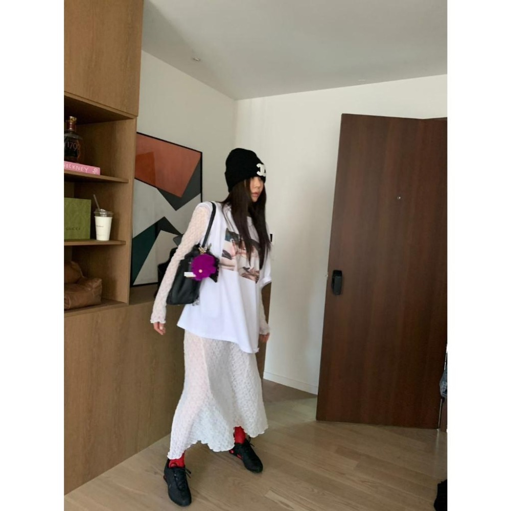 Twins 🇰🇷 韓國代購 東大門 正韓 早秋款 縷空蕾絲雕花顯瘦洋裝-細節圖8