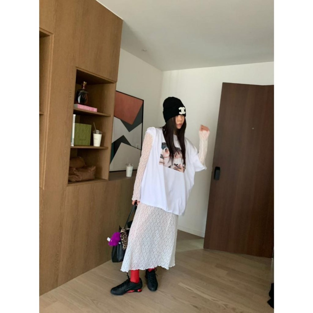 Twins 🇰🇷 韓國代購 東大門 正韓 早秋款 縷空蕾絲雕花顯瘦洋裝-細節圖9