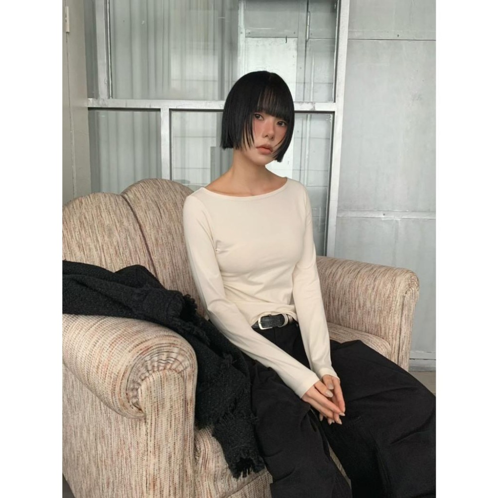 Twins 🇰🇷 韓國代購 東大門 正韓 早秋款 純色圓領長袖上衣-細節圖4