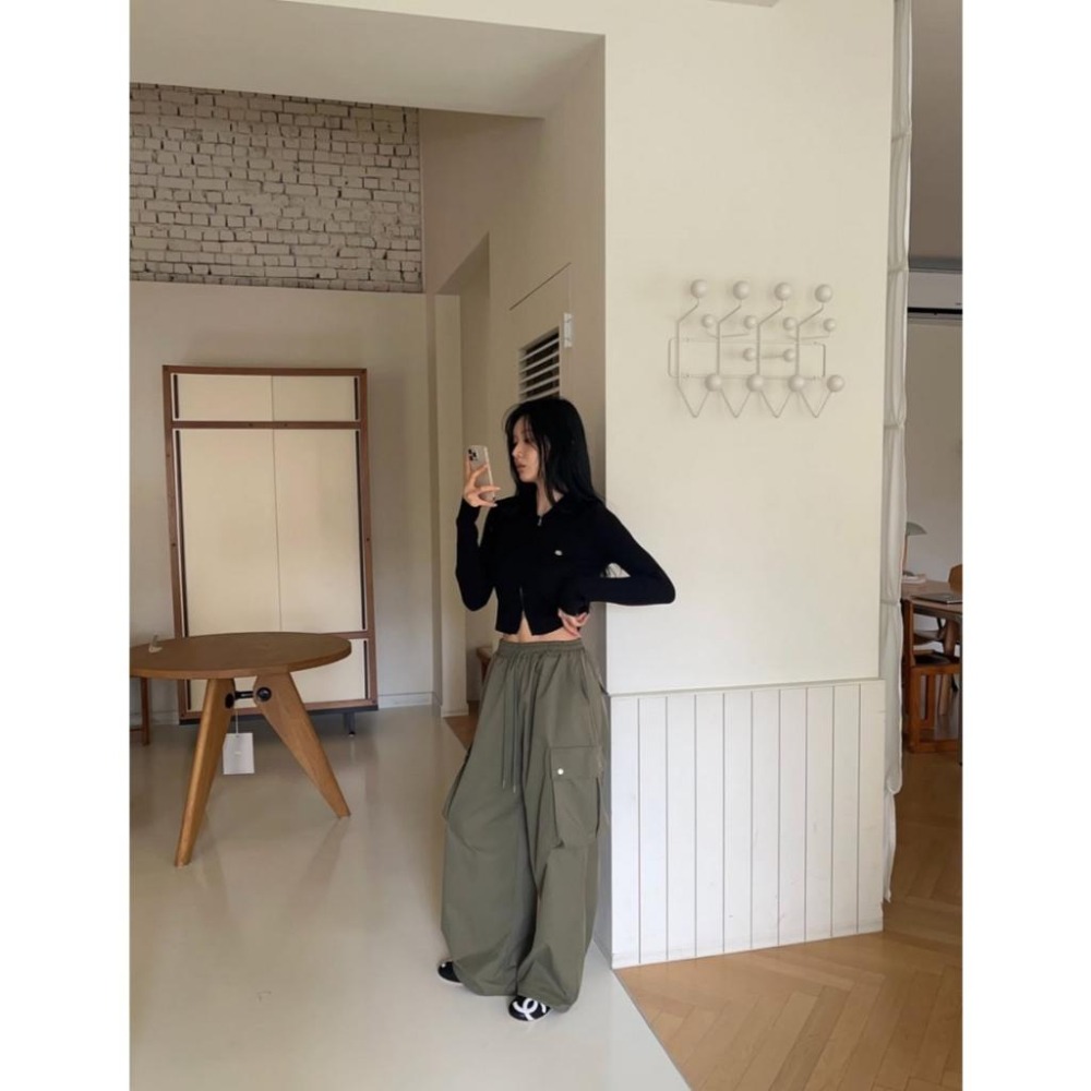 Twins 🇰🇷 韓國代購 東大門 正韓 早秋款 秋裝坑條針織拉鍊上衣-細節圖8