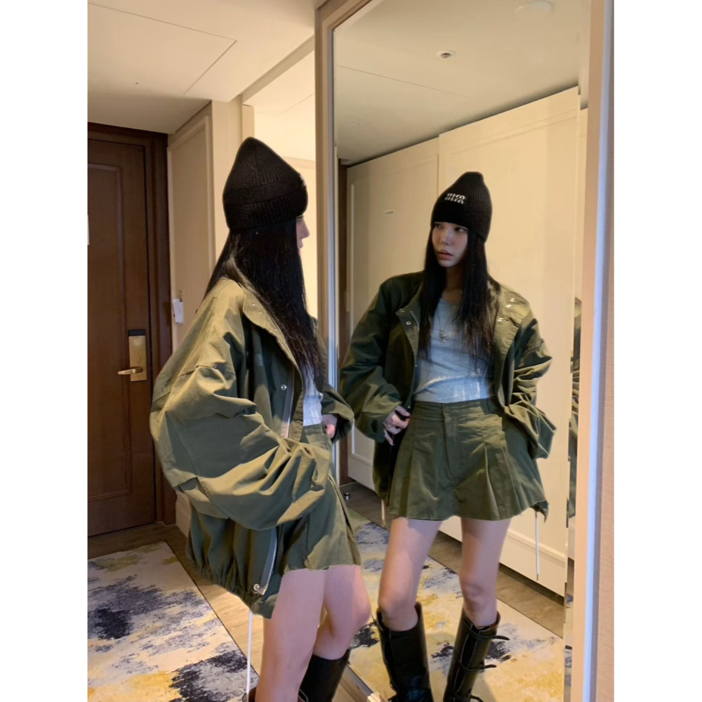 Twins 🇰🇷 韓國代購 東大門 正韓 早秋款 雙口袋水洗感襯衫/弧形線工裝短褲裙-細節圖4