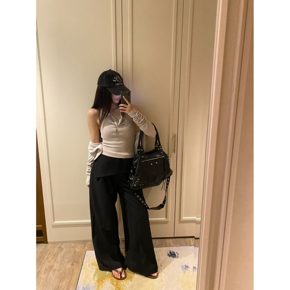 Twins 🇰🇷 韓國代購 東大門 正韓 早秋款 側邊翻領顯瘦休閒褲-細節圖10