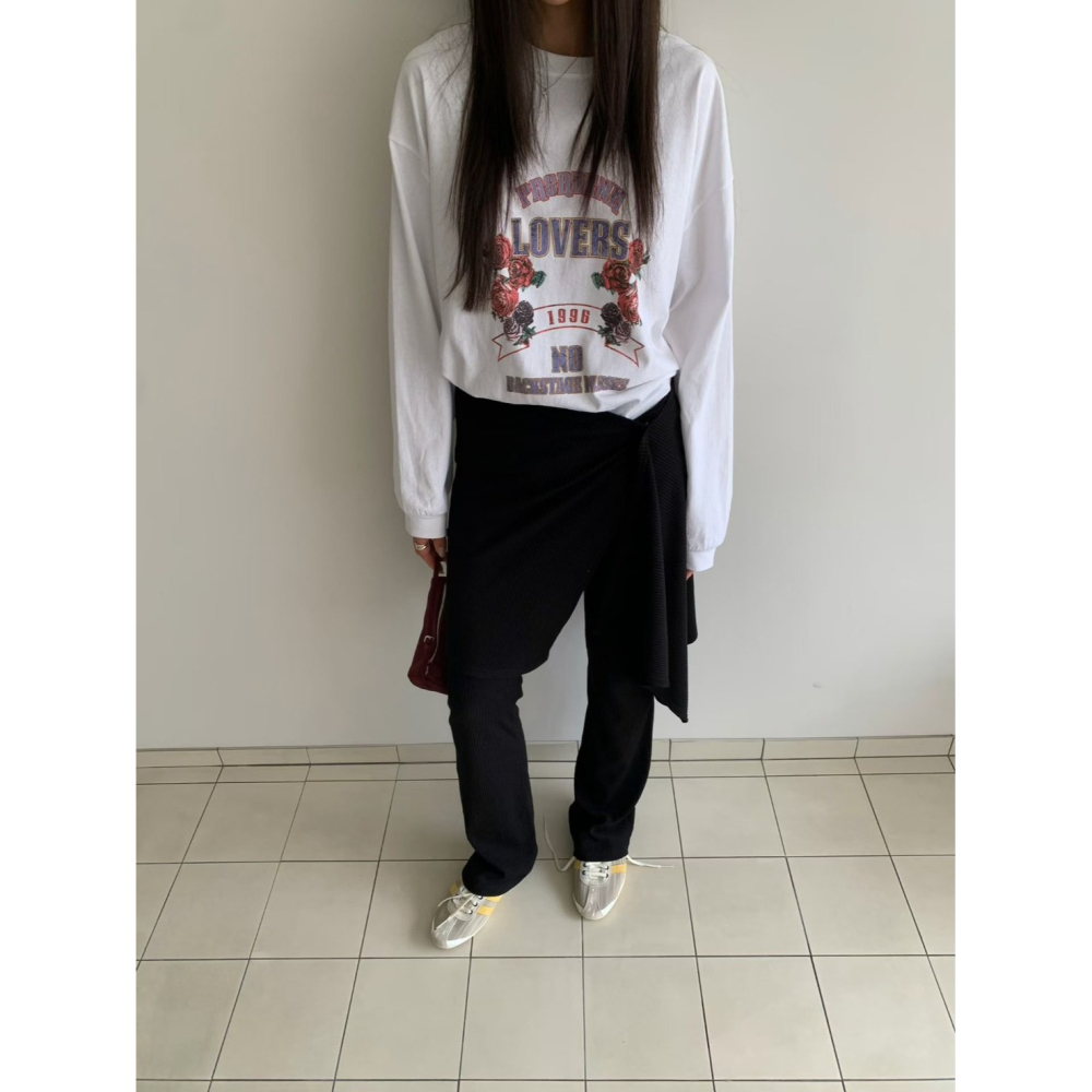 Twins 🇰🇷 韓國代購 東大門 正韓 早秋款 鈕釦不規則片裙+鬆緊長褲-細節圖2