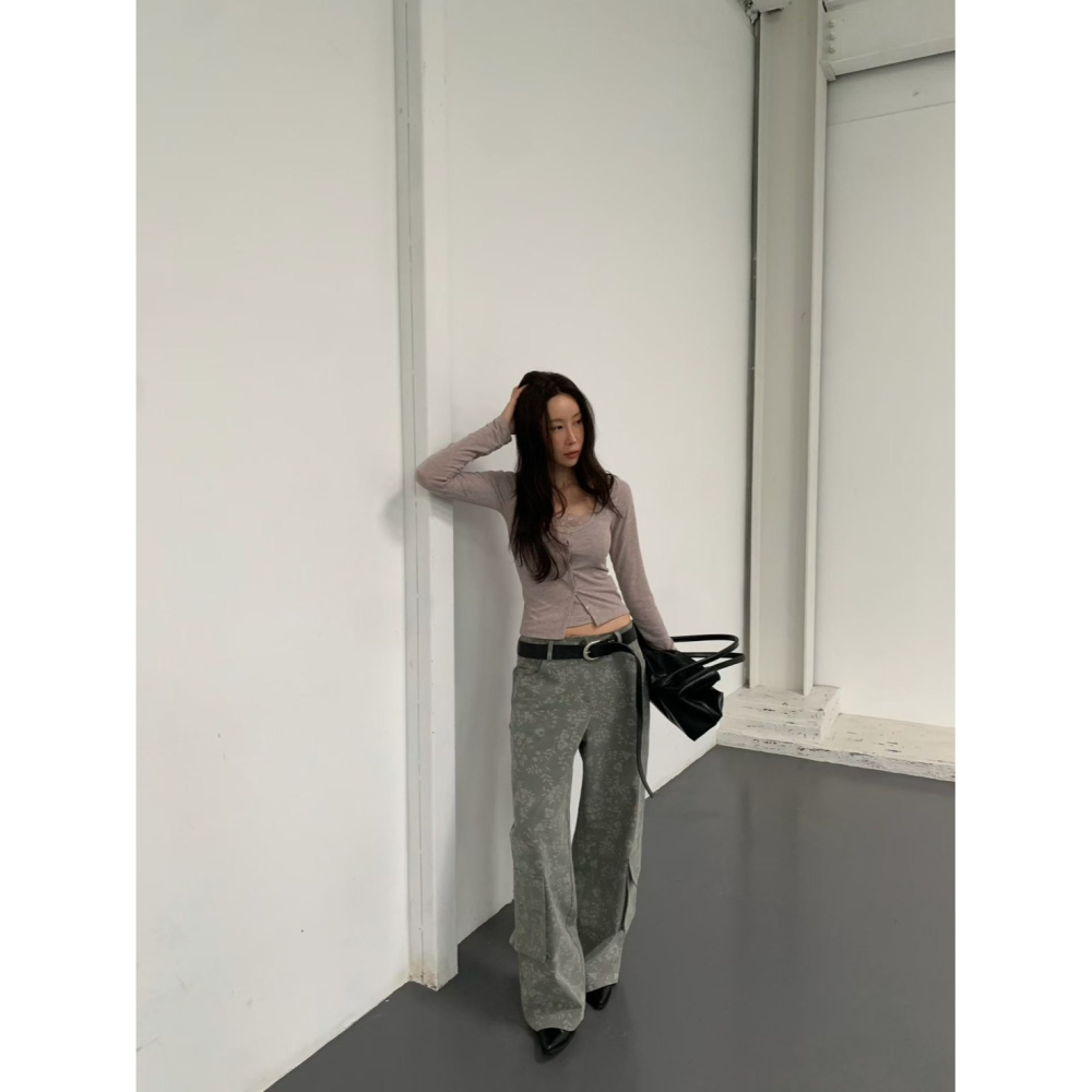 Twins 🇰🇷 韓國代購 東大門 正韓 早秋 雙口袋印花鈕釦長褲-細節圖6