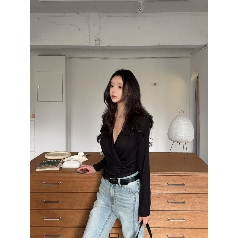Twins 🇰🇷 韓國代購 東大門 正韓 早秋款 歐美大V領長袖上衣-細節圖8