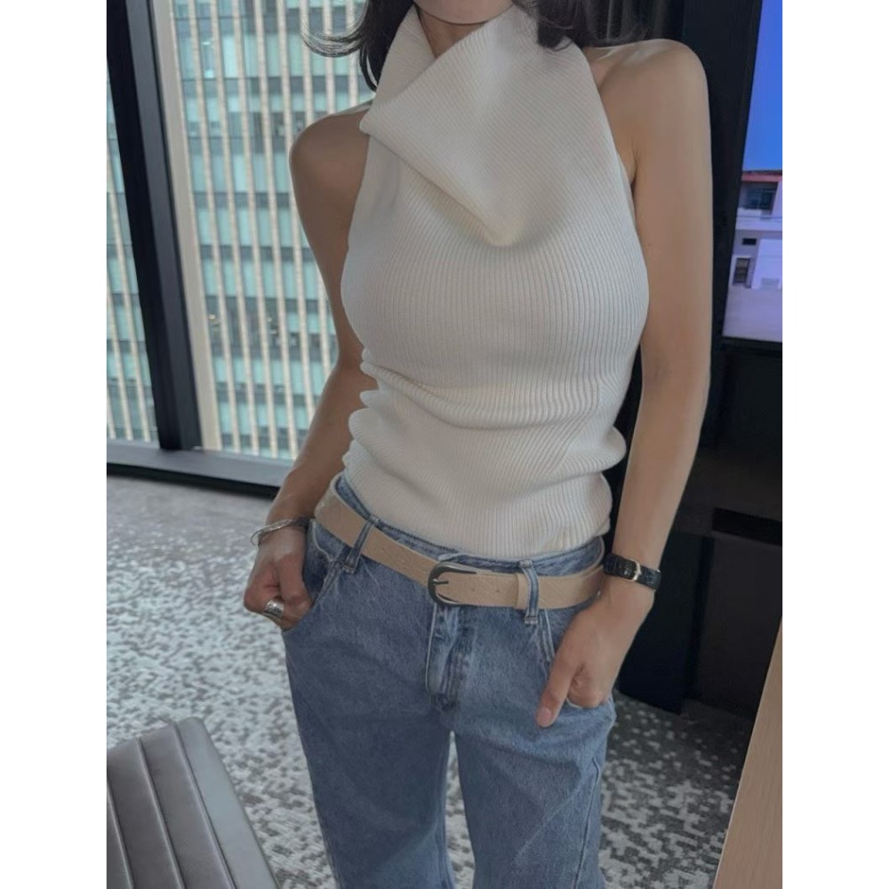 白