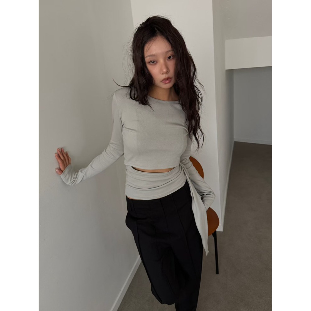 Twins 🇰🇷 韓國代購 東大門 正韓 早秋款 不規則瘦腰長袖上衣-規格圖10