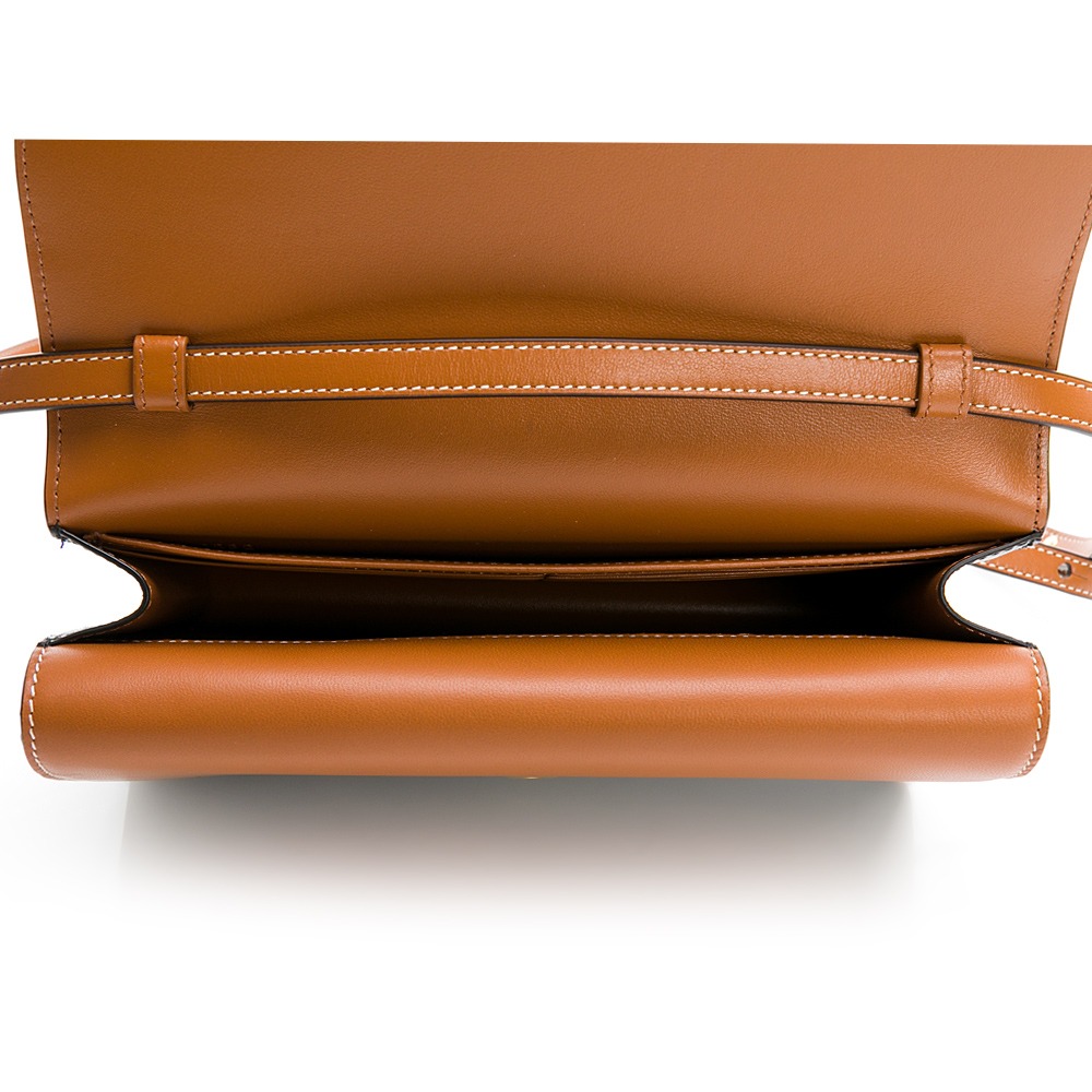 【CELINE 思琳】CELINE TRIOMPHE strap woc老花雙翻蓋釦式斜背包  __DVSHOP 保證正-細節圖4