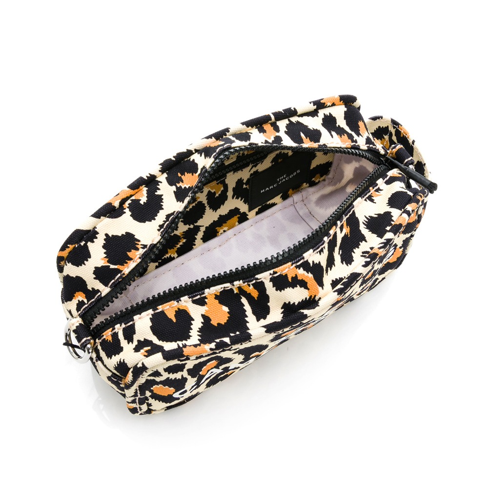 【MARC JACOBS】 字母LOGO豹紋帆布相機包 [豹紋]  __DVSHOP 保證正貨 台灣現貨不用等-細節圖4
