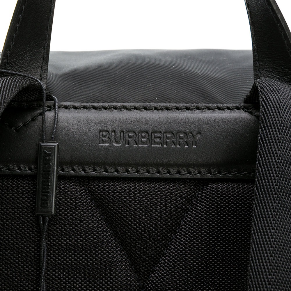 【BURBERRY 巴寶莉】 BURBERRY 尼龍翻釦束口厚背包 (黑)  __DVSHOP 保證正貨 台灣現貨不用等-細節圖6