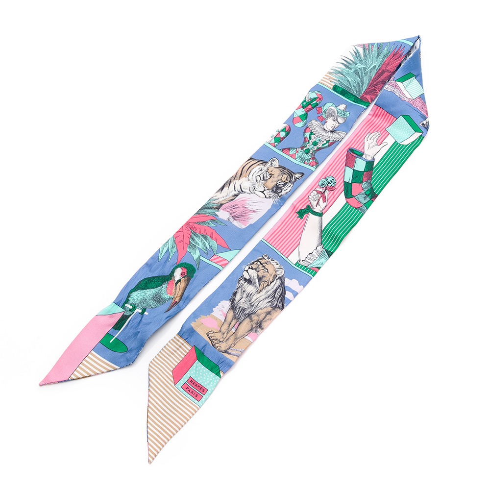 【HERMES 愛馬仕】 HERMES 大劇院斜紋綁包絲巾 藍格紋/粉/咖  __DVSHOP 保證正貨 台灣現貨不用等-細節圖3