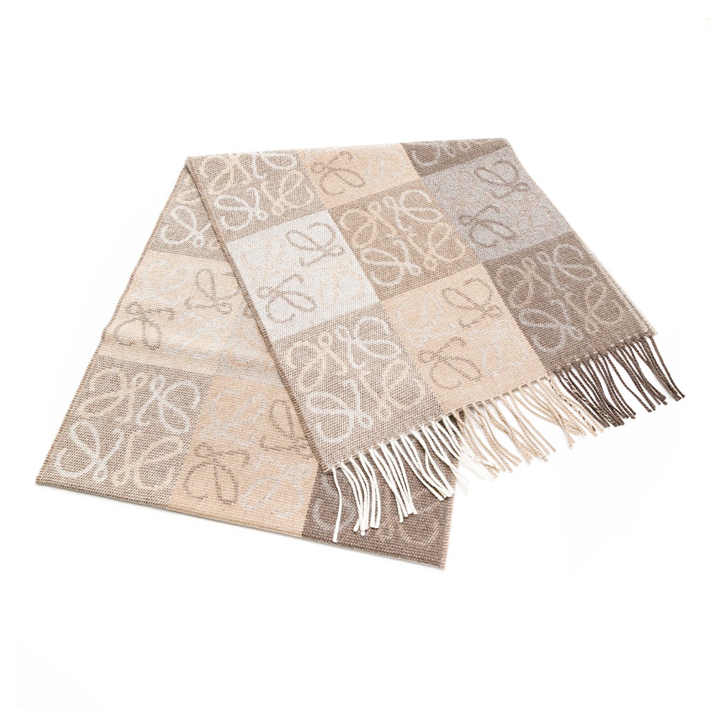 【LOEWE 羅威】 LOEWE 方格LOGO圍巾   __DVSHOP 保證正貨 台灣現貨不用等-細節圖9