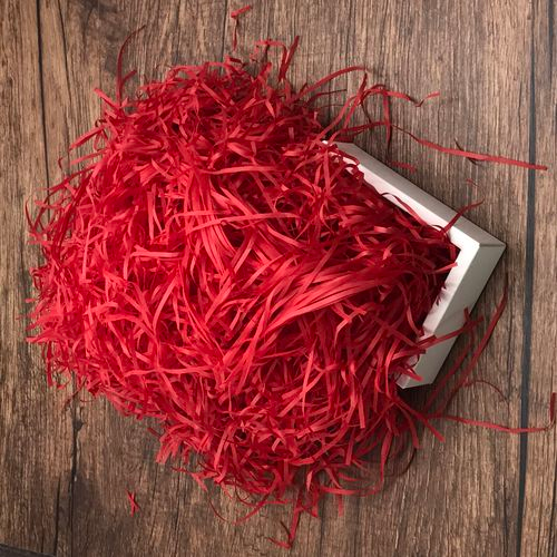 300g拉菲草【現貨】禮物包裝 生日禮物 交換禮物 紙絲 包裝材料 送禮 碎紙 禮品盒填充物 喜糖盒包裝配件 多種顏色-細節圖11