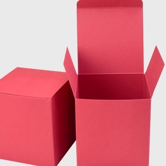 紅色卡紙盒 插口盒 包裝盒 出貨紙盒 包裝材料 素色紙盒【現貨】正方形 禮物盒 寄件盒 飾品盒 物流紙盒【10個一組】-細節圖6