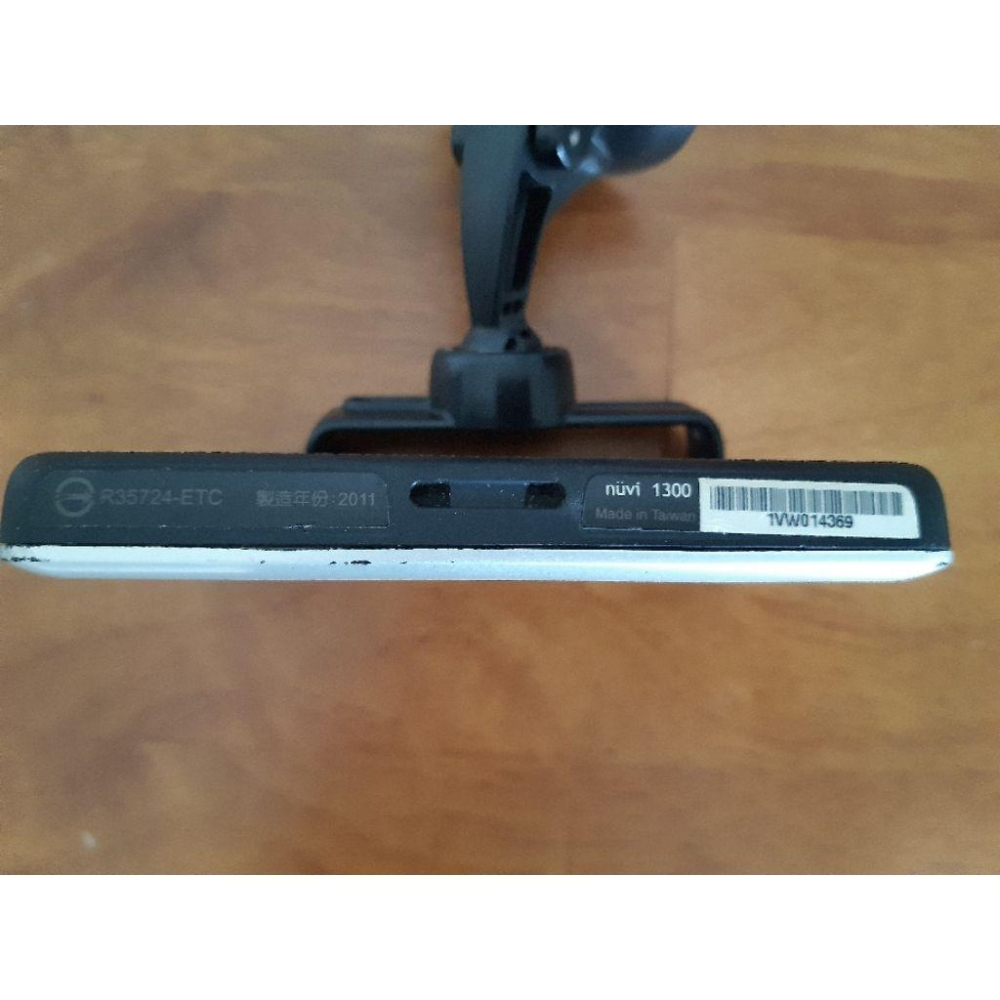 Garmin nuvi 1300 附吸盤  汽車充電頭-細節圖2