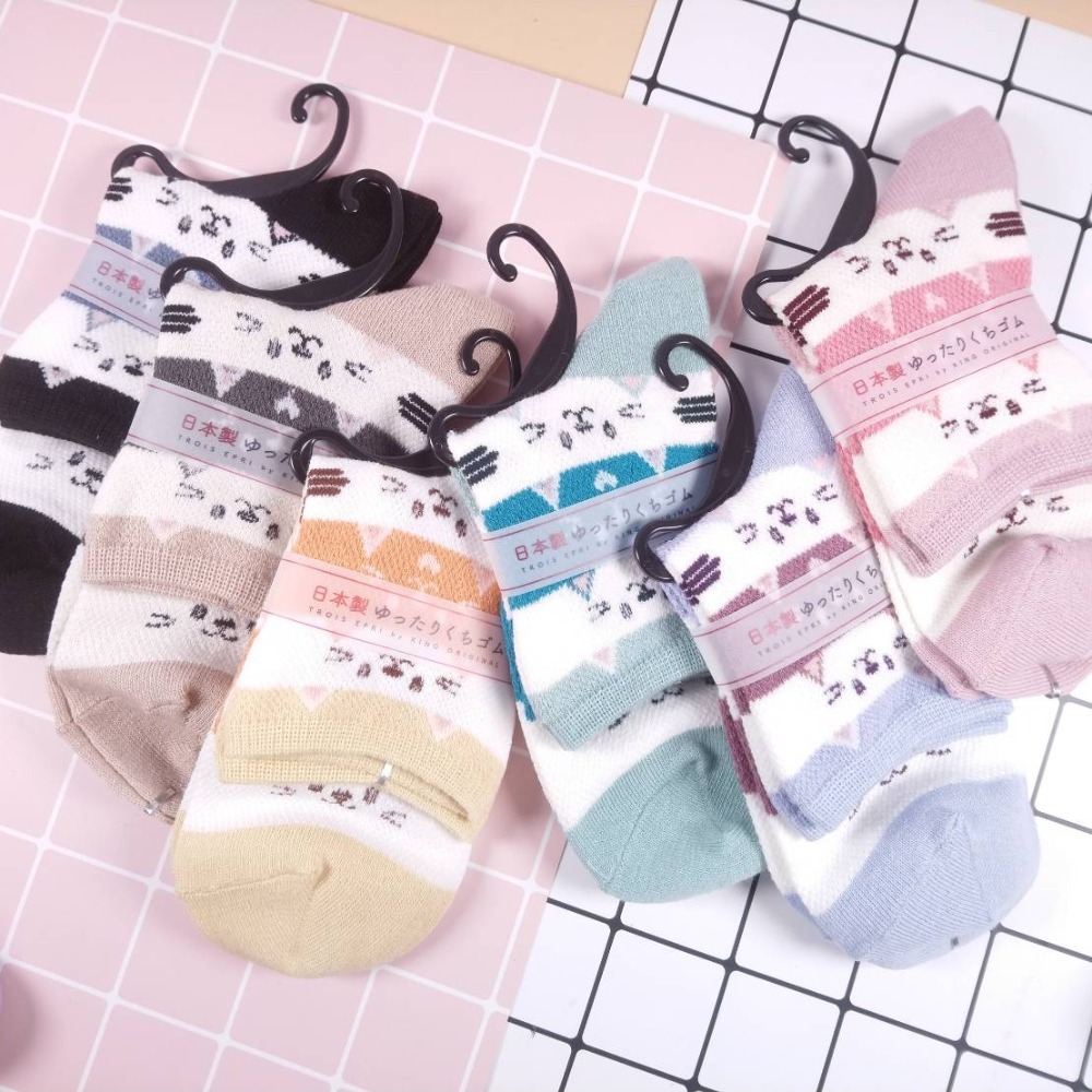 【現貨】Trois Epri 貓咪笑臉襪 日本女襪 日系女襪 貓紋襪 造型襪 短筒襪 少女襪 女襪 襪子-細節圖4