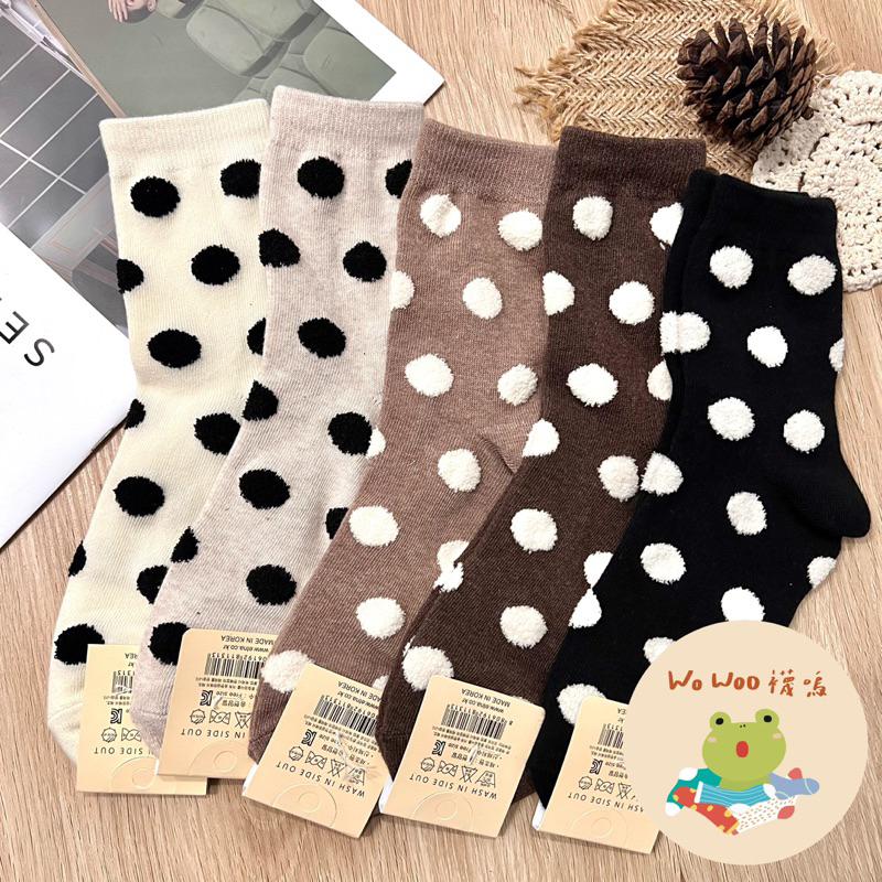 <部分現貨>wowoo襪嗚▸立體毛茸茸圓點中筒襪 韓國襪子-細節圖3