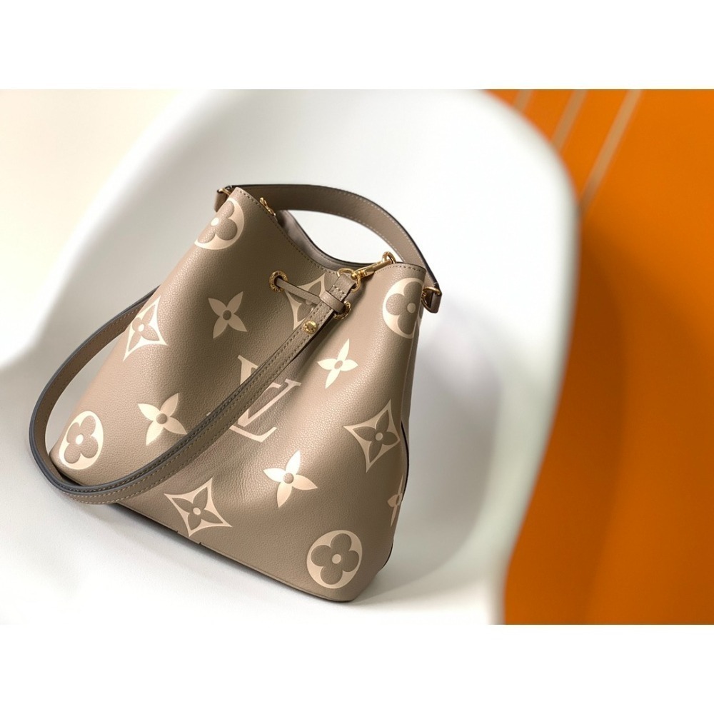 Louisvuitton路易威登中号水桶包-細節圖3