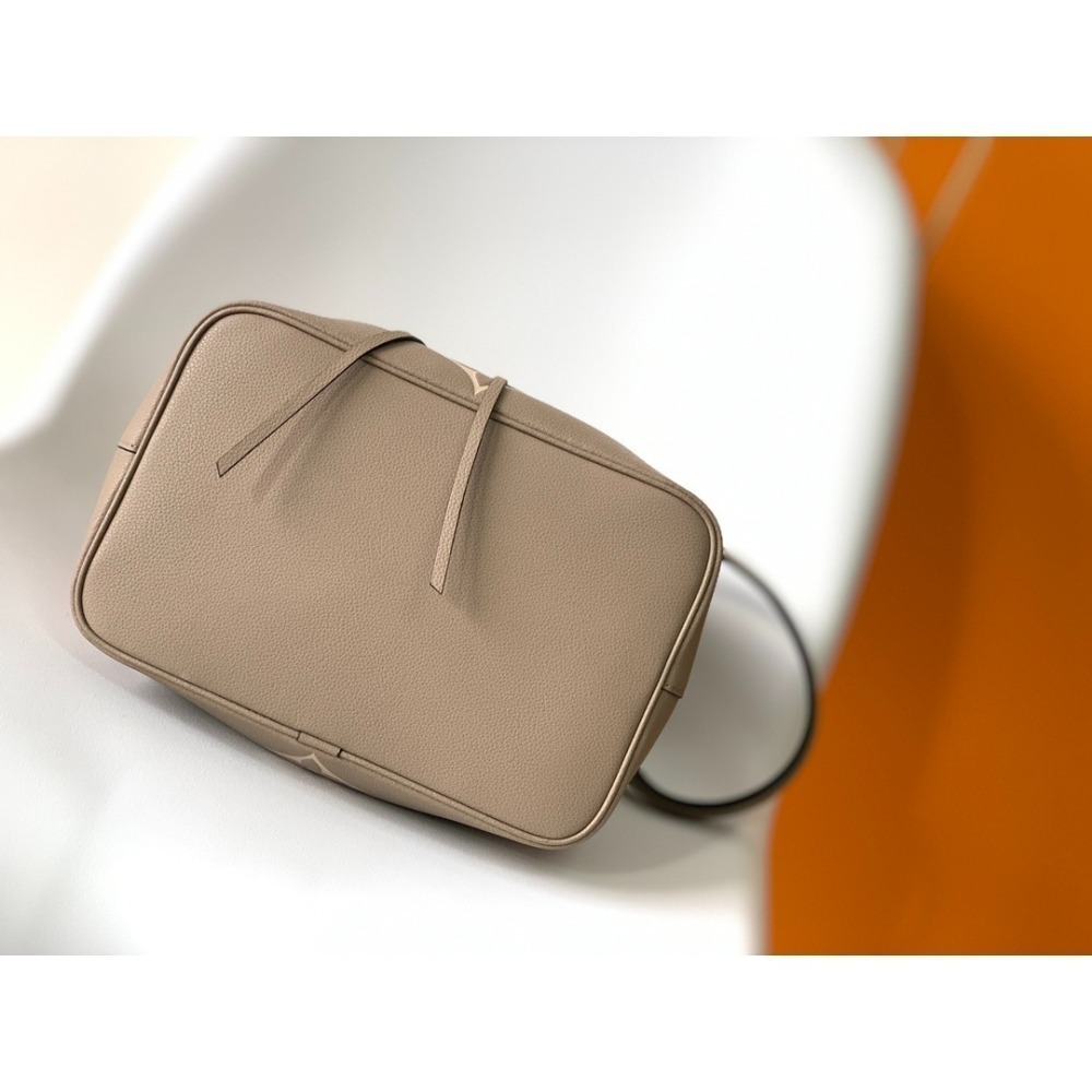 Louisvuitton路易威登中号水桶包-細節圖6