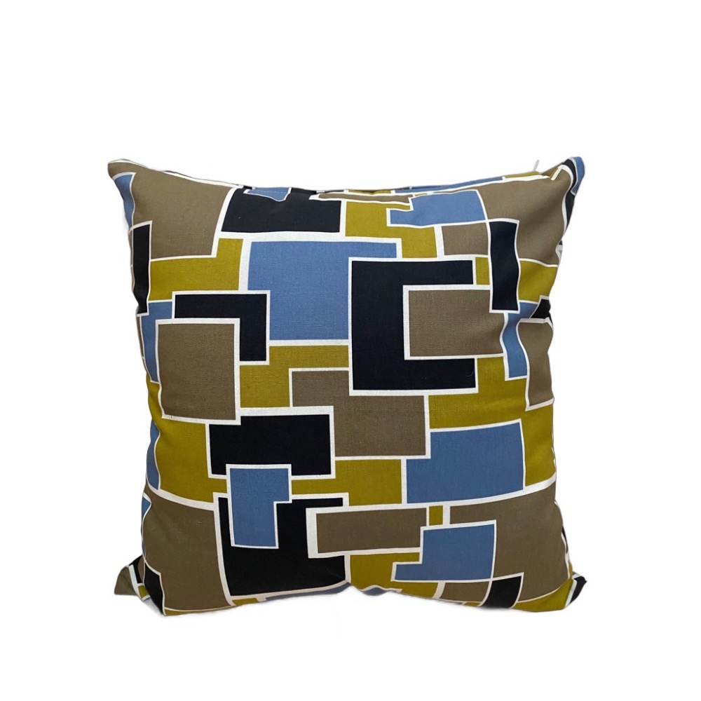 不對稱方格抱枕-規格圖2